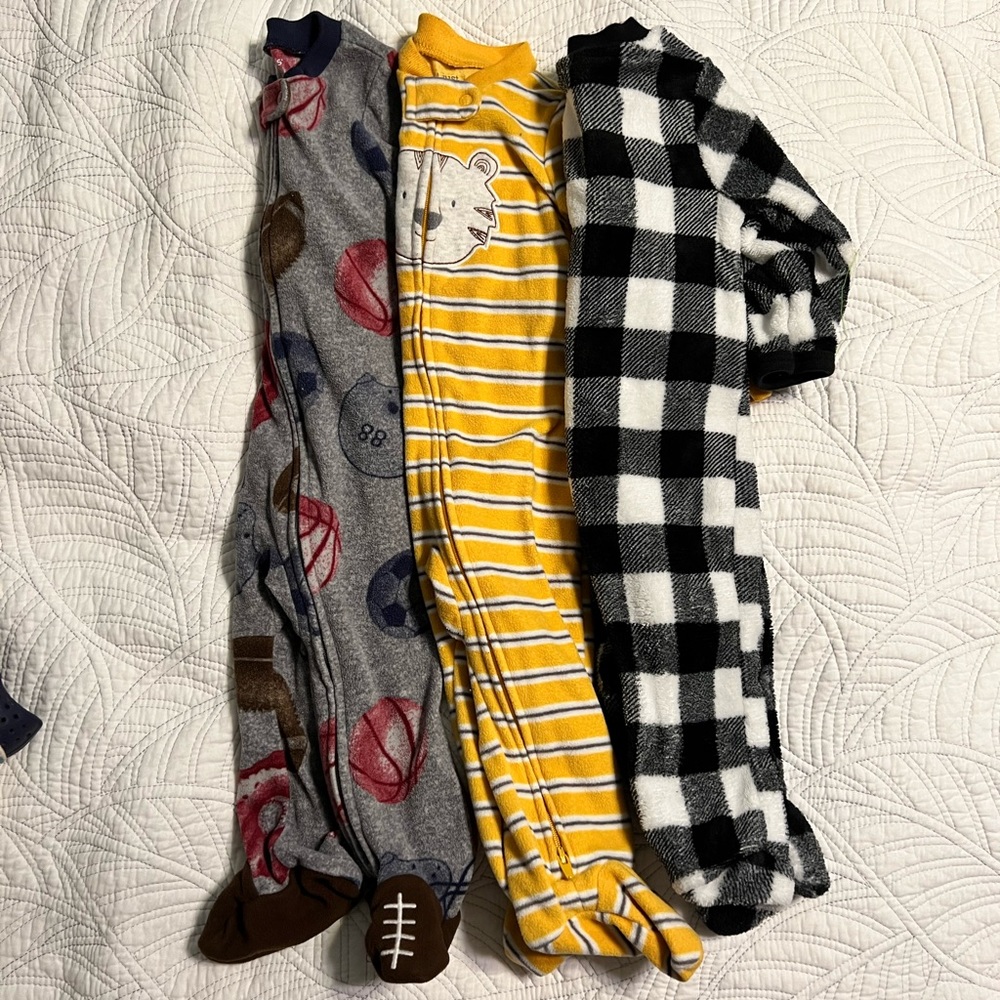 Set of 3 9m fleece pajamas